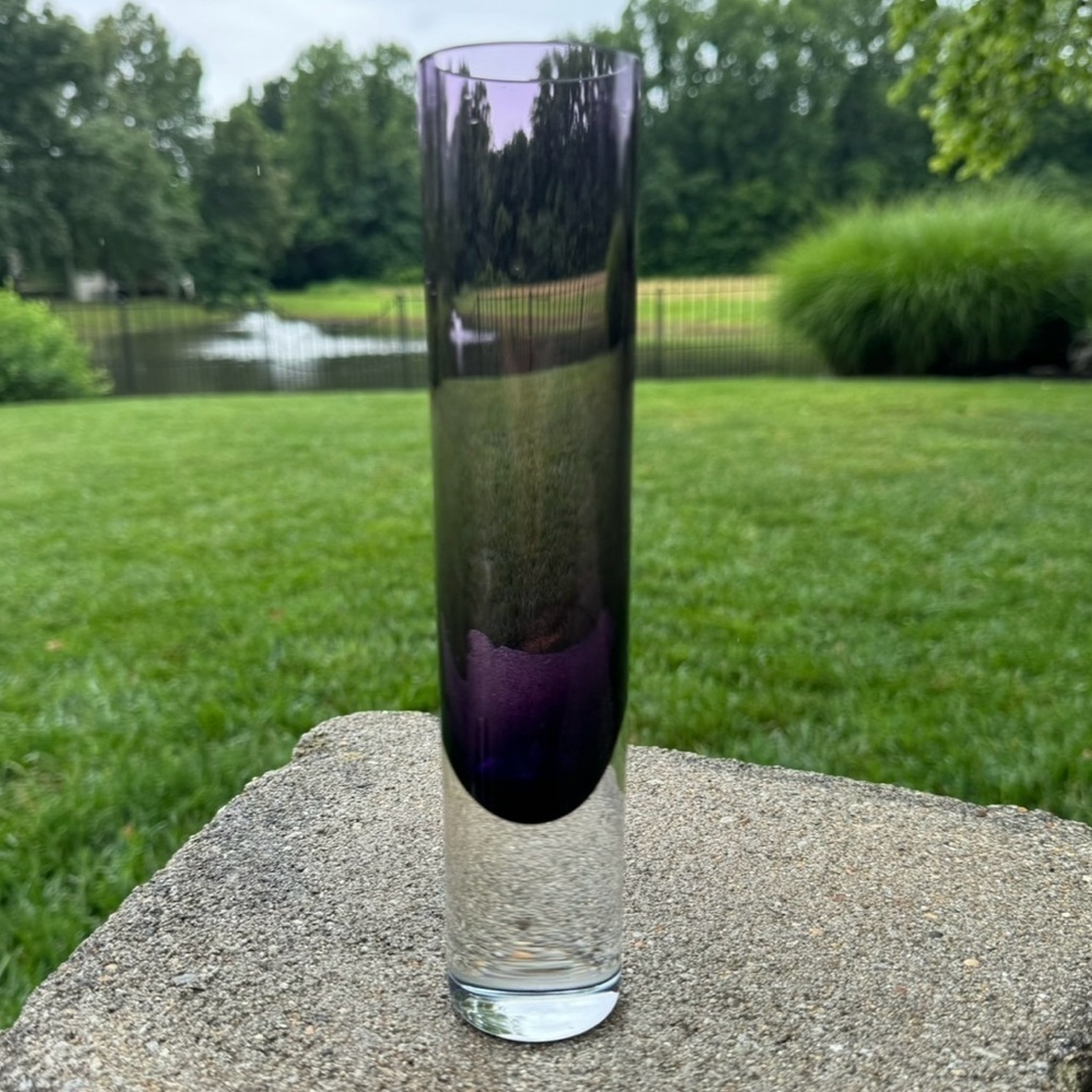 Vintage~Bud Vase~Purple Poland~Handcrafted~Clear Base~Handblown~G21